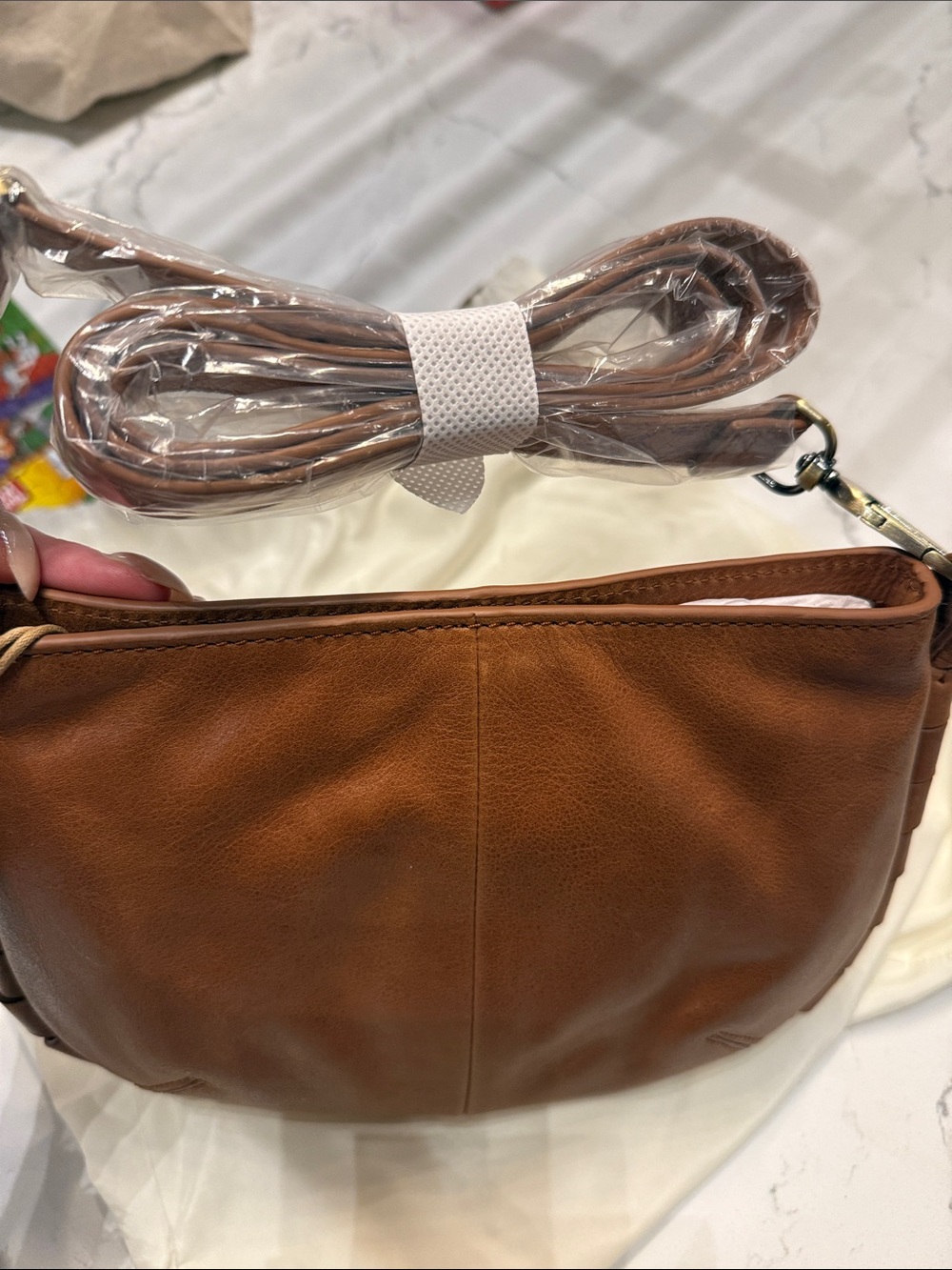 NWT Hobo Phoebe Polished Leather Crossbody Bag Purse in Smooth Saddle Leather - Picture 5 of 8